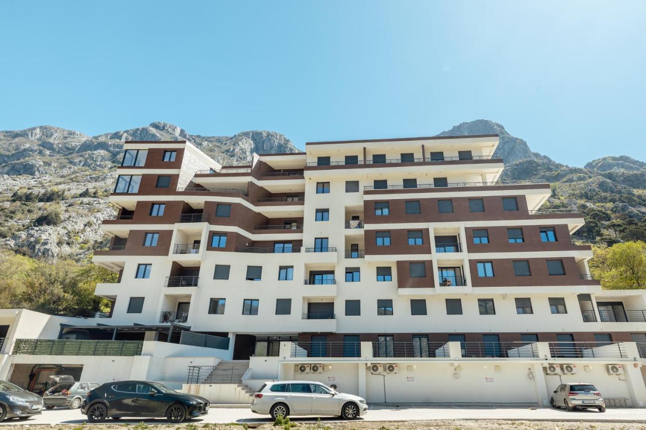 Miracle Apartment Kotor Exterior foto